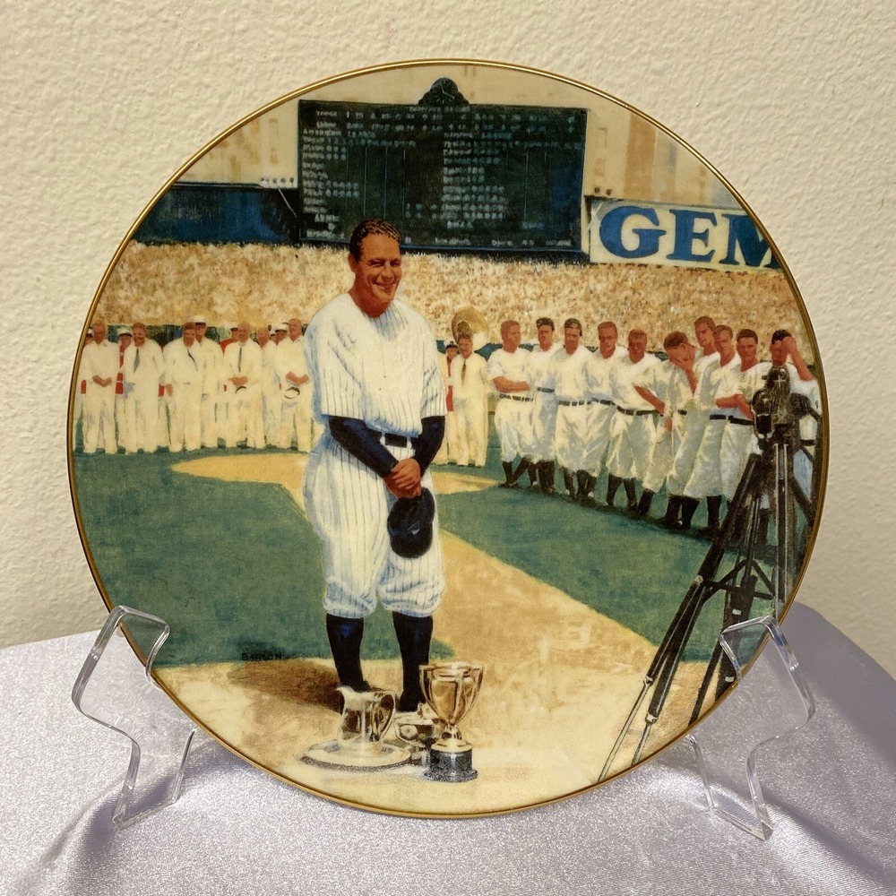 Lou Gehrig "The Luckiest Man" Bradford Exchange Baseball 8" Collector Plate Used